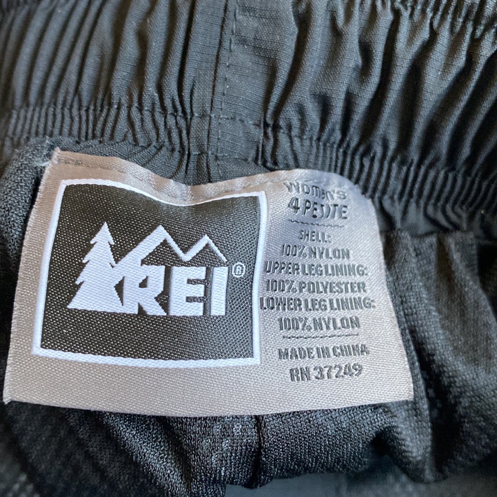 REI alpine lakes pants women’s 4 petite NEW - Picture 9 of 14